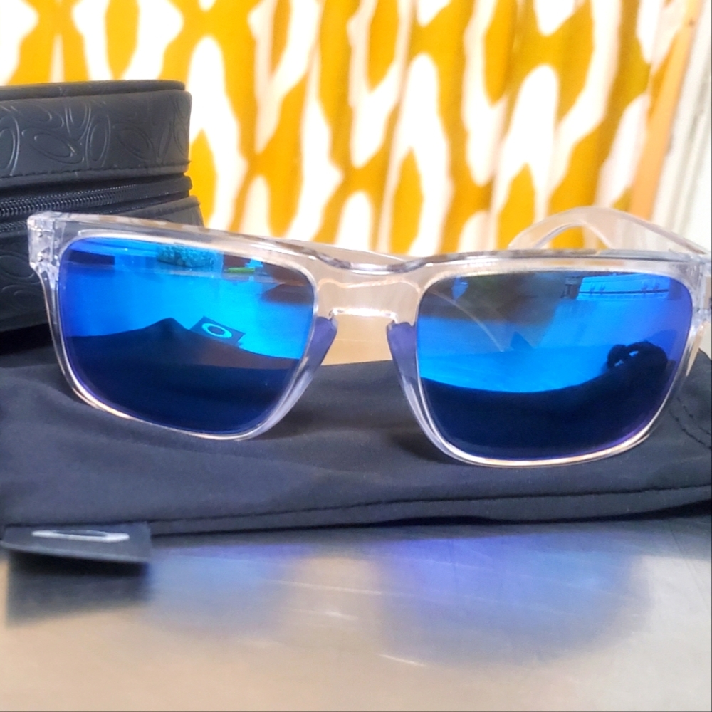 Oakley Holbrook Sunglasses